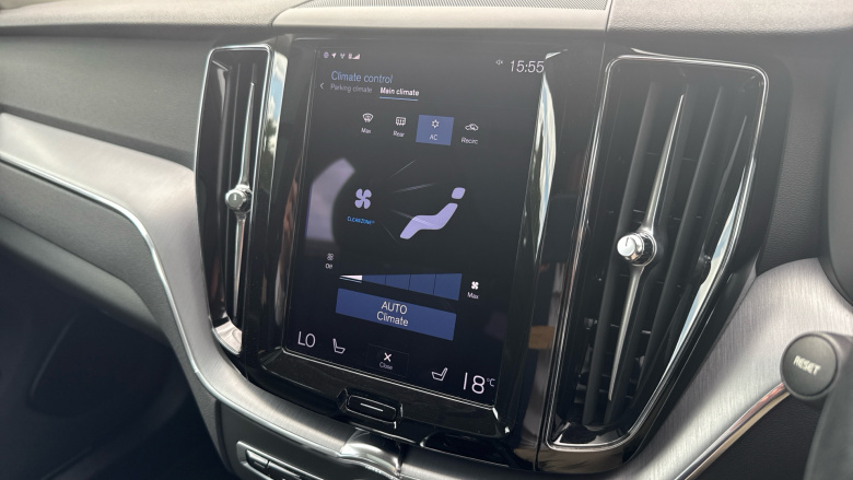 Volvo Xc60 2.0 T6 RC PHEV Inscription Expression 5dr AWD Auto Estate